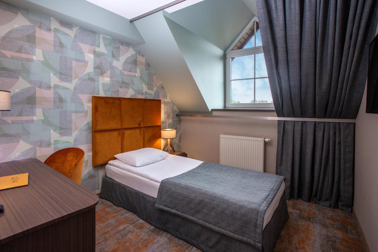 פז'יז'ינה Hotel Styl 70 מראה חיצוני תמונה