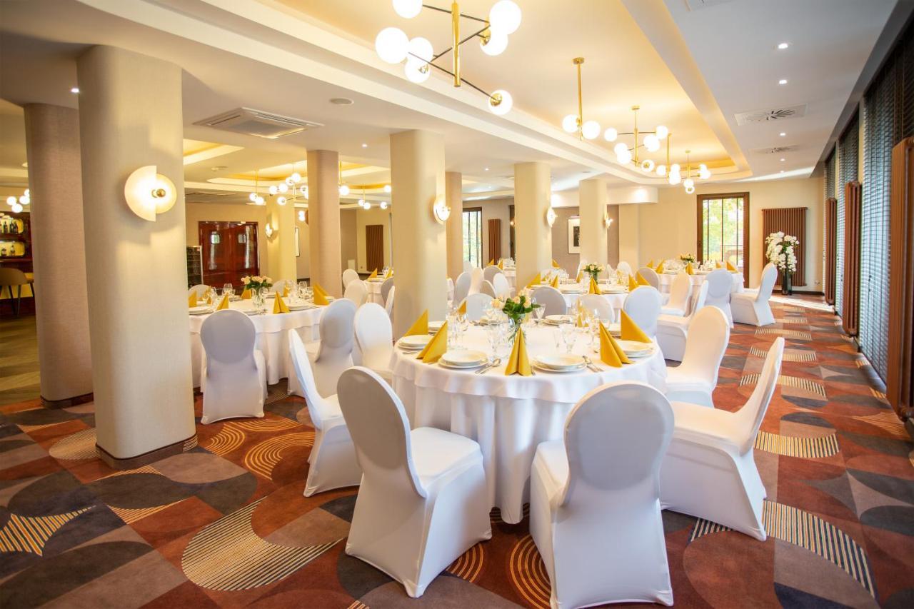פז'יז'ינה Hotel Styl 70 מראה חיצוני תמונה