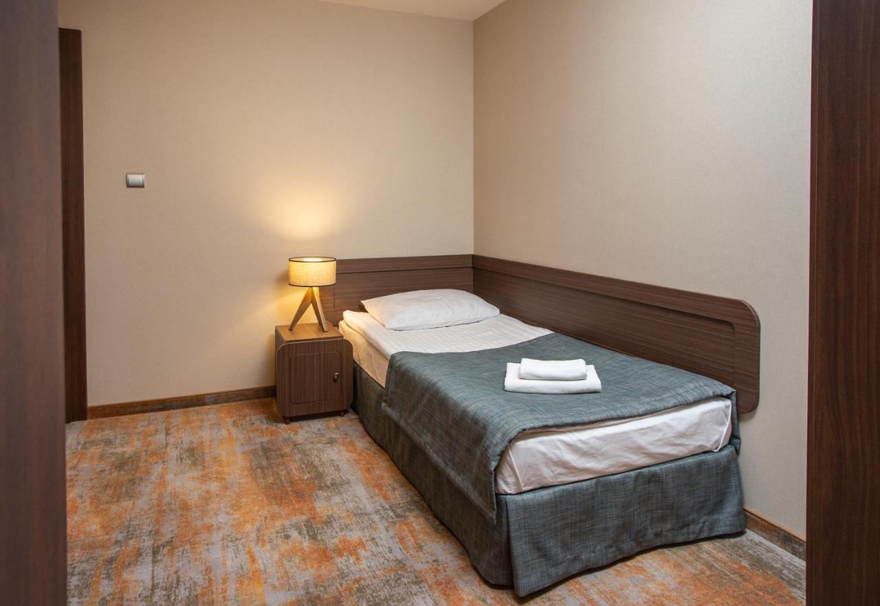 פז'יז'ינה Hotel Styl 70 מראה חיצוני תמונה